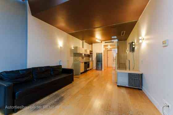 Продается 2-х комнатная квартира общей площадью 82,8 м (внутренняя площадь 65,3 м, Рига