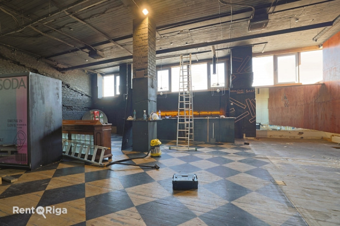 Premises suitable for a club or office with a terrace.  Previously, the Soda club was located in the Рига - изображение 6