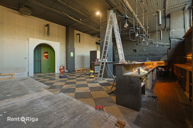 Premises suitable for a club or office with a terrace.  Previously, the Soda club was located in the Рига - изображение 3
