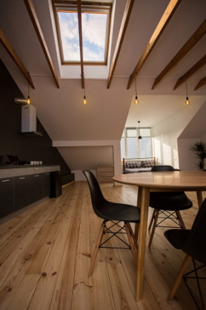 Apartment for sale in an excellent location right in the heart of Rigas historic centre! Situated op Рига - изображение 4