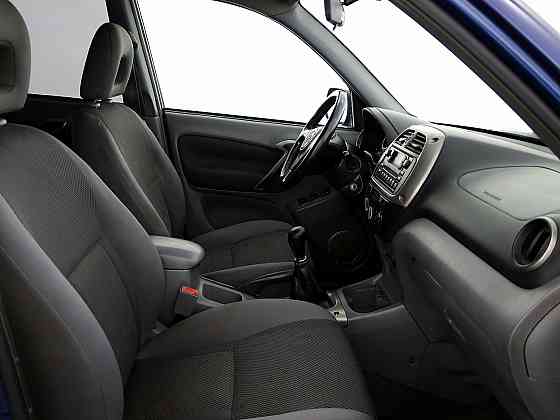 Toyota RAV4 Linea Sol 4x4 A-C 2.0 D-4D 85kW Tallina