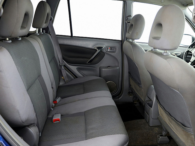 Toyota RAV4 Linea Sol 4x4 A-C 2.0 D-4D 85kW Tallina - foto 7