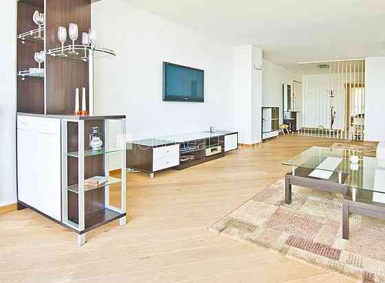 Проект - Kuģu 26 (Кугу 26), новостройка, фасадный дом, благоустроенная озеленённая Рига