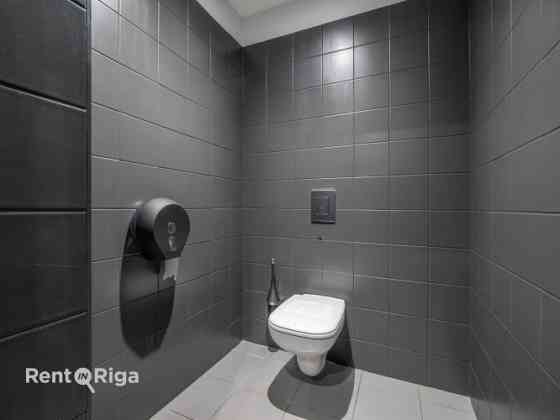 Aрендa офисных помещений в бизнес-центре Mūkusalas.  Современные, светлые и легко Рига