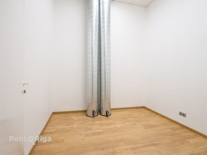 Biroja telpas Mūkusalas Biznesa centrā.  Modernas, gaišas un pielāgojamas telpas aktīvā Rīga - foto 7