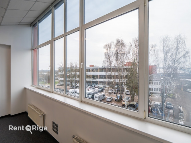 Biroja telpas Mūkusalas Biznesa centrā.  Modernas, gaišas un pielāgojamas telpas aktīvā Rīga - foto 1