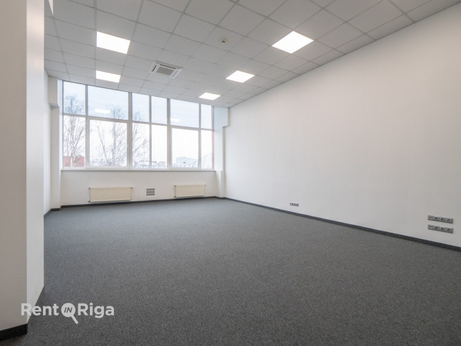 Biroja telpas Mūkusalas Biznesa centrā.  Modernas, gaišas un pielāgojamas telpas aktīvā Rīga - foto 2