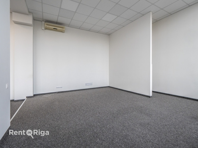 Biroja telpas Mūkusalas Biznesa centrā.  Modernas, gaišas un pielāgojamas telpas aktīvā Rīga - foto 5