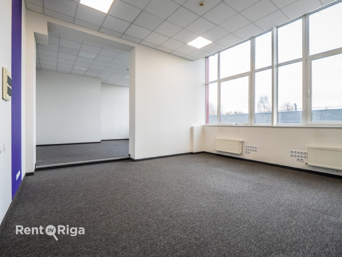 Biroja telpas Mūkusalas Biznesa centrā.  Modernas, gaišas un pielāgojamas telpas aktīvā Rīga - foto 3