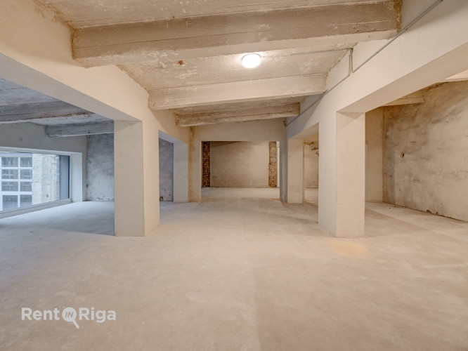 Iznomā renovētu ēku attīstītajā VEF rajonā!  Nomas maksā iekļautas 2 stāvvietas pie ēkas Rīga - foto 3