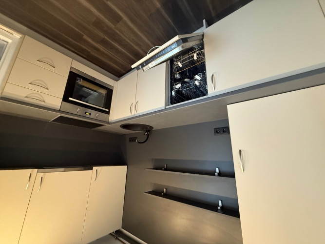 Izīrē 2 istabu dzīvokli Rīgas centrā!  Svaigi izremontēts dzīvoklis ar iespēju auto Rīga - foto 8