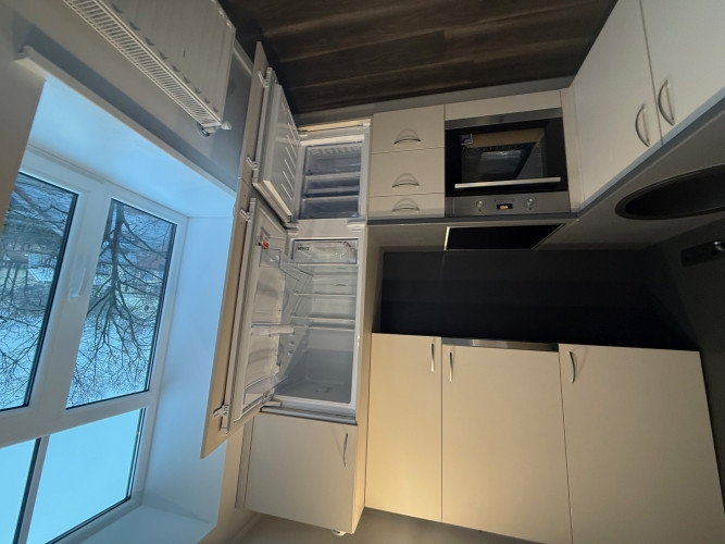 Izīrē 2 istabu dzīvokli Rīgas centrā!  Svaigi izremontēts dzīvoklis ar iespēju auto Rīga - foto 9