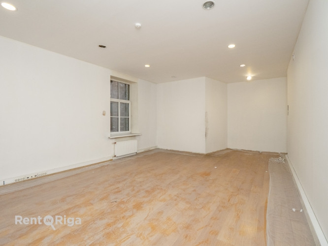 Biroja telpas pretī Rīgas Cirkam.  Pieejamas dažāda izmēra biroja telpas ar kopējo platību Rīga - foto 4