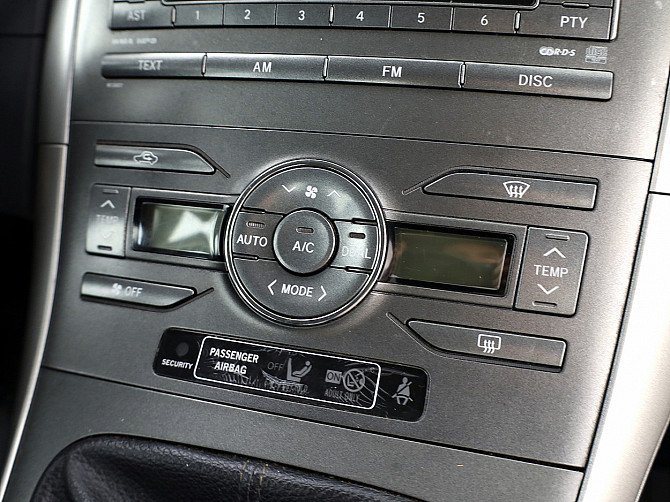 Toyota Auris Linea Sol 1.6 91kW Tallina - foto 8