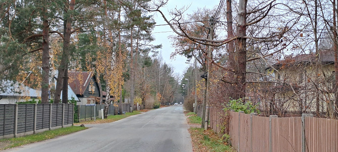 Vaivari, Jūrmala. Kluss privātmāju rajons, 10-15 minūšu gājiena attālumā līdz jūrai. Apkārtne... Jūrmala - foto 1