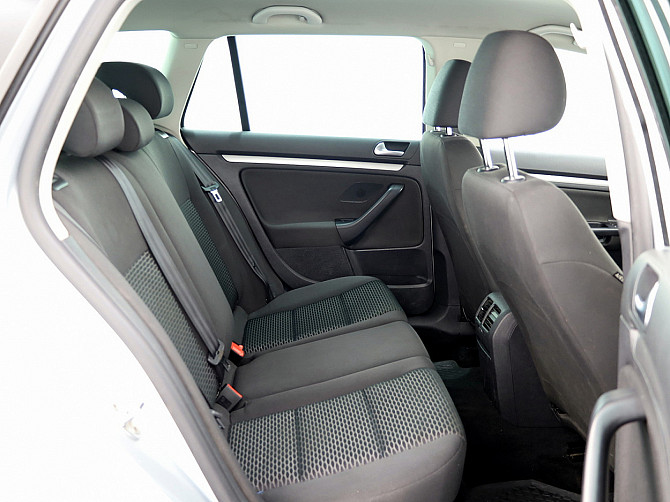 Volkswagen Golf Variant Comfortline 1.6 TDI 77kW Tallina - foto 7