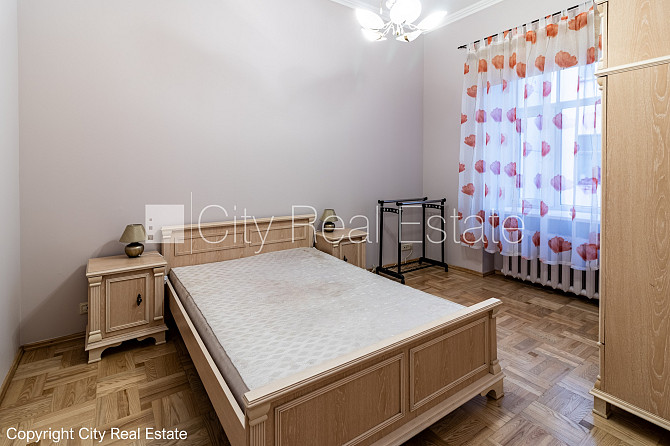 Privātmāja, fasādes māja, renovēta māja, slēgts pagalms, iežogota teritorija, radiatori ar Rīga - foto 7