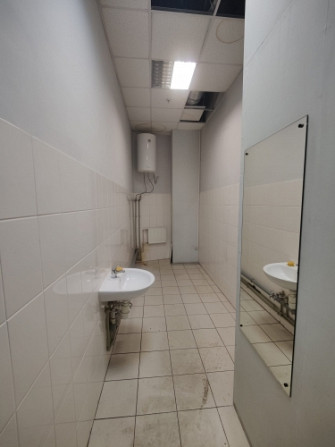 Piedāvājam veikala telpas tirdzniecības centrā 