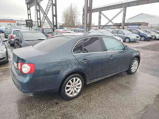 Volkswagen Jetta Highline 1.6 85kW Таллин