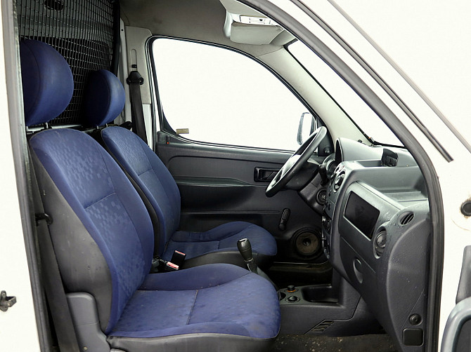 Peugeot Partner Van 1.4 55kW Таллин - изображение 6