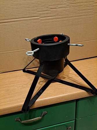 Продается подставка для новогодней елки. Рига - изображение 1