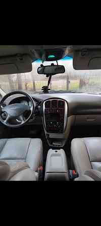 Продаётся в хорошем состоянии семейный авто , такой большой больше не нужен, купил уже меньше... Rīga