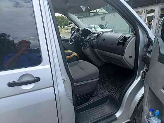 2012. gada Volkswagen Caravelle. Dīzelis, 2.0 TDI 103 KW, 8 sēdvietas, 6 pakāpju manuālā... Rīga