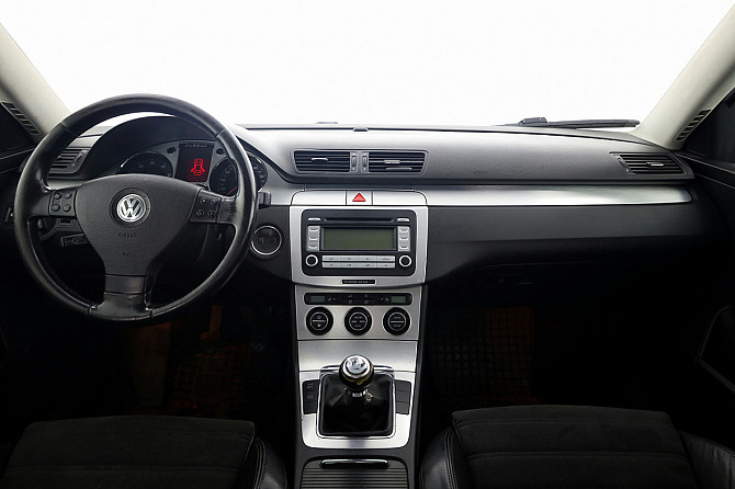 Volkswagen Passat Highline 2.0 110kW Таллин - изображение 5