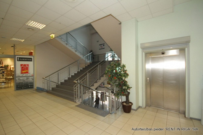 Retail premises in the shopping center Sahāra, 2nd floor.  The entire 2nd floor or half of the 2nd-f Рига - изображение 7