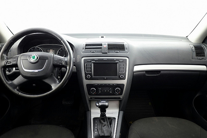 Skoda Octavia Comfortline Facelift ATM 1.4 90kW Tallina - foto 5