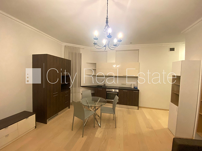 Лестничная клетка после косметического ремонта, количество спален 1 шт., Рига - изображение 15