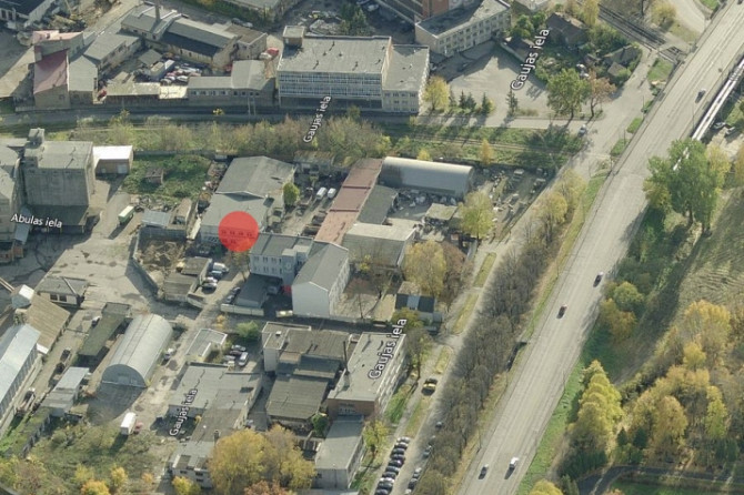 Светлый офис в качественно отреставрированном здании.  Офис прямоугольной формы. Рига - изображение 8