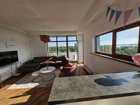 Эксклюзивная квартира с террасой в престижном Межапарке!  Элегантная 3-комнатная Rīga