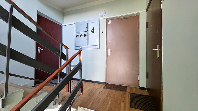 Dzīvokļa video tūri var noskatīties, nospiežot uz mājas lapas sludinājuma lejas daļā. Izīrējam... Саласпилс - изображение 10