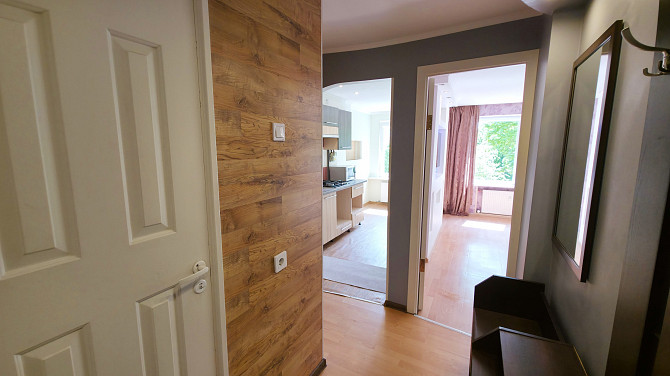 Dzīvokļa video tūri var noskatīties, nospiežot uz mājas lapas sludinājuma lejas daļā. Izīrējam... Саласпилс - изображение 8