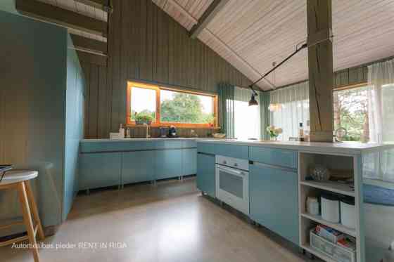 Уютный частный дом в Аdaži с большой зеленой территорией рядом с Gauja.  Доступно с 1 Адажский округ