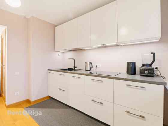 Приглашаю вас познакомиться с особенно светлой и уютной 2-комнатной квартирой в Cигулда