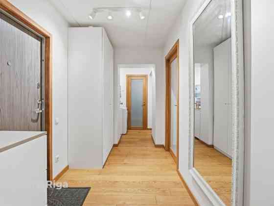 Приглашаю вас познакомиться с особенно светлой и уютной 2-комнатной квартирой в Cигулда