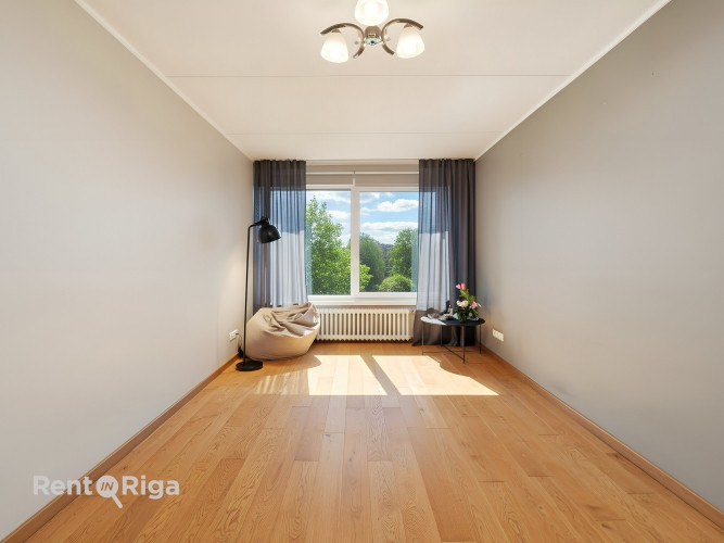 Приглашаю вас познакомиться с особенно светлой и уютной 2-комнатной квартирой в Cигулда - изображение 8