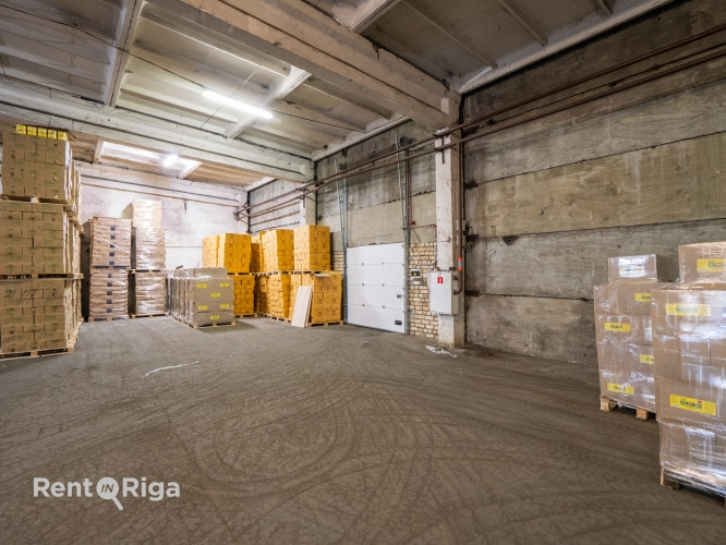 Сдаются складские помещения по адресу ул. Бuļļu 45.  Склад разделён на две части: Рига - изображение 8