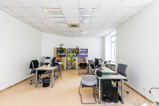 Сдаются в аренду офисные помещения в активном центре Риги, в престижном здании в Рига - изображение 4