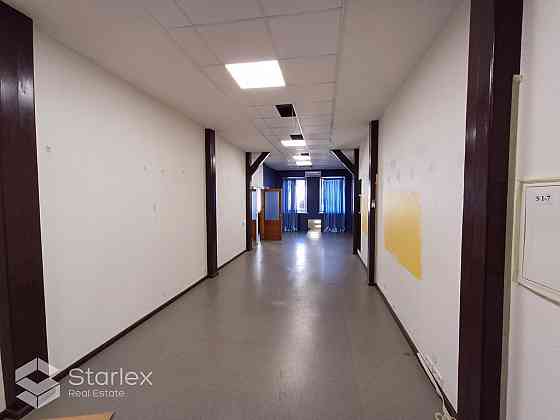 Сдаются комнаты в районе Вефа. Помещение подходит под офис, склад, шоу-рум, Рига