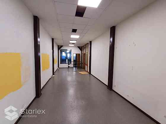 Сдаются комнаты в районе Вефа. Помещение подходит под офис, склад, шоу-рум, Рига