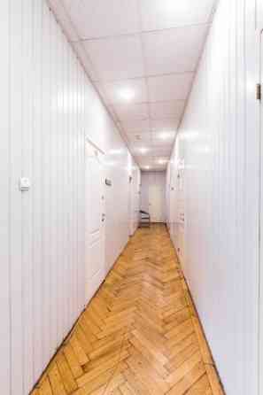 Iznomā biroja telpas ar izlietni Rīgas centrā, Brīvības ielā 85.

Ēka celta 1912. gadā - arhitekts E Рига