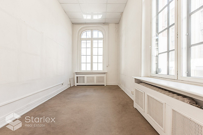 Iznomā īpašumu ekskluzīvā vietā Rīgas centrā  Raiņa bulvārī 7.Raiņa bulvārī 7 atrodas divstāvu mūra  Рига - изображение 18