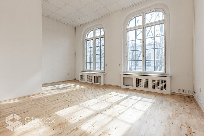 Iznomā īpašumu ekskluzīvā vietā Rīgas centrā  Raiņa bulvārī 7.Raiņa bulvārī 7 atrodas divstāvu mūra  Рига - изображение 16