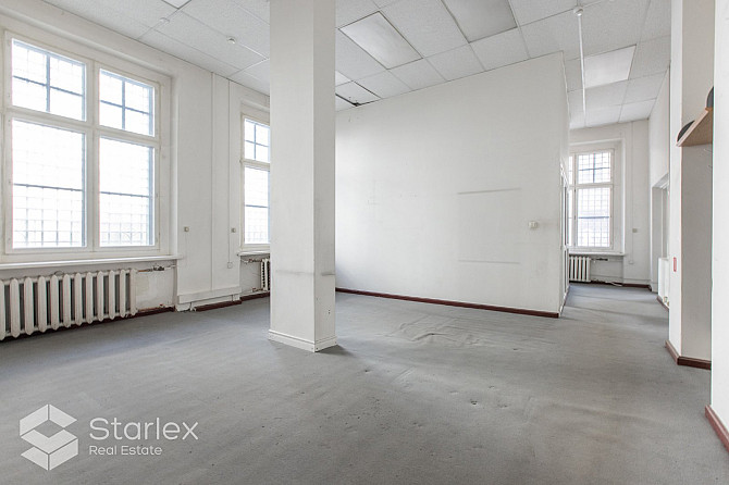 Iznomā īpašumu ekskluzīvā vietā Rīgas centrā  Raiņa bulvārī 7.Raiņa bulvārī 7 atrodas divstāvu mūra  Рига - изображение 19