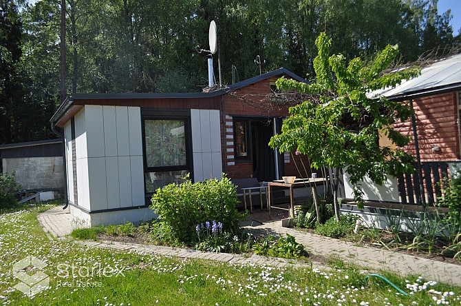 Pārdodam māju-vasarnīcu gleznainā un klusā vietā Saulkrastu novadā-privātmāju un Saulkrasti - foto 1