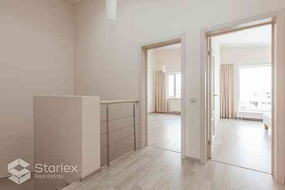 Просторные и функциональные дома с балконом, террасой и навесом для машины.Вы Малпилская вол.