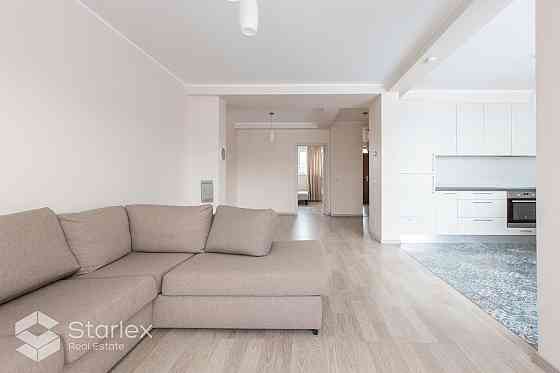 Просторные и функциональные дома с балконом, террасой и навесом для машины.Вы Малпилская вол.